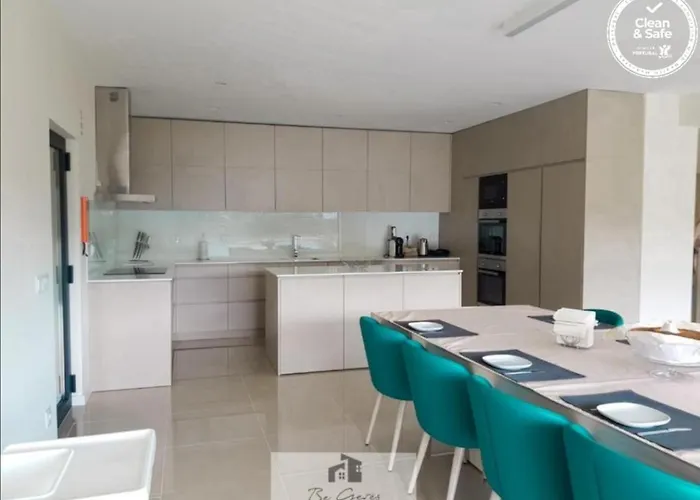 Ferienhaus Ermal House Braga